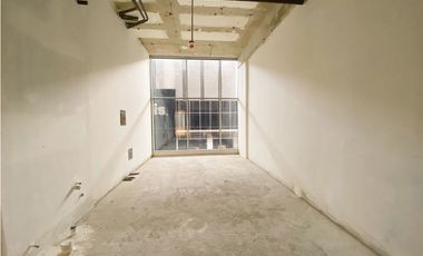 CONSULTORIO / COSTA DEL ESTE / TOWN CENTER / 33M2 / SIN DIVISIONES