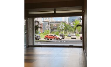 CONSULTORIO / COSTA DEL ESTE / TOWN CENTER / 33M2 / SIN DIVISIONES