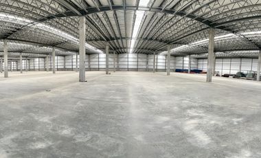 ALQUILER GALERAS TERMINADAS HASTA 12,496M2 M2 SOUTH PARK ZONA UNO