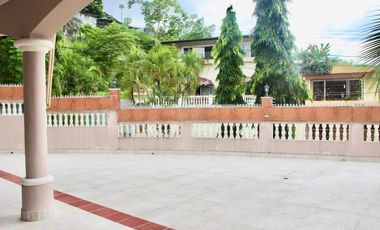 Se Vende Casa Unifamiliar de 2 Niveles en Villa de Las Fuentes