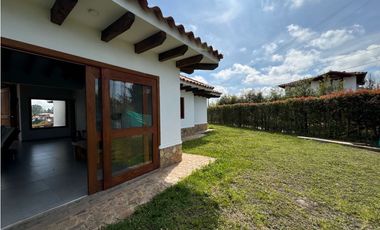 SE VENDE FINCA EN EL CARMEN DE VIBORAL CERCA A SAN ANTONIO Y CARMEN OP