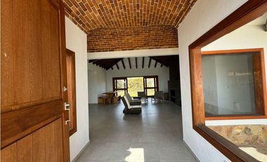 SE VENDE FINCA EN EL CARMEN DE VIBORAL CERCA A SAN ANTONIO Y CARMEN OP