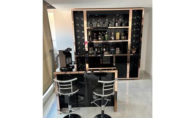VENTA DE HERMOSO APARTAMENTO PENTHOUSE-DUPLEX LAURELES MEDELLN