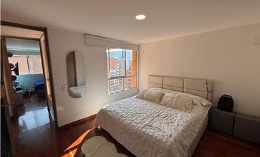 VENTA DE HERMOSO APARTAMENTO PENTHOUSE-DUPLEX LAURELES MEDELLN