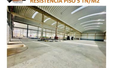 ARRIENDO BODEGA 1.844 M2  TOCANCIP