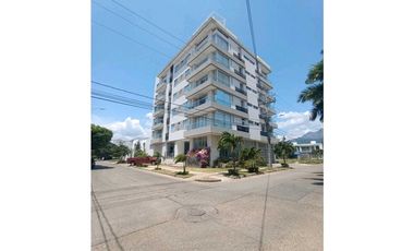 SE VENDE APARTAMENTO EDF. BAHARI