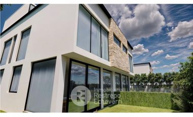 Casa para estrenar en conjunto en venta, La Florida, Villamaria