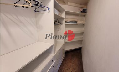 Casa en Venta - Zona Alamos - Vista al Golf - Calidad de Construcción