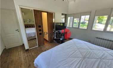 Casa en Venta - Zona Alamos - Vista al Golf - Calidad de Construcción