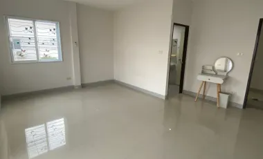 3 Bedroom Townhouse for sale at The Best Nawanakhon-Pratunam Pra In