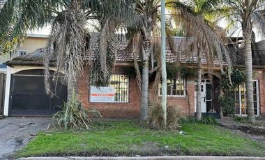 Casa en venta en Platanos