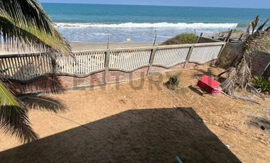 VENTA EXCLUSIVA CASA DE PLAYA AMPLIA Y ELEGANTE