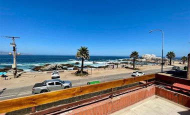 Departamento en Venta en Borgoño / reñaca