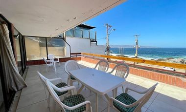 Departamento en Venta en Borgoño / reñaca