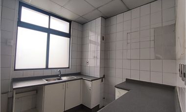 Arriendo Edificio Oficinas, Metro Moneda, Santiago Centro