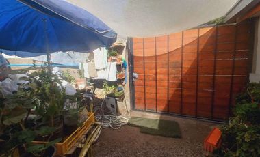 Dos dormitorios un baño