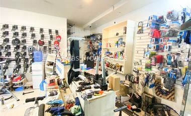 Local Comercial en Venta en Gran vitrina calle | 69 mt2 | Santa Isabel | Alas Propiedades