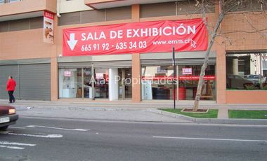 Local Comercial en Venta en Gran vitrina calle | 69 mt2 | Santa Isabel | Alas Propiedades