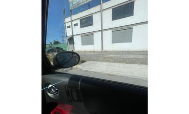 RENTA DE EDIFICIO EN AV LAS TORRES CASI ESQ CON AV TECNOLÓGICO