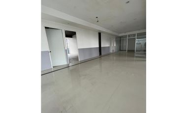 RENTA DE EDIFICIO EN AV LAS TORRES CASI ESQ CON AV TECNOLÓGICO
