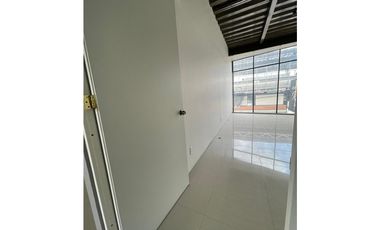RENTA DE EDIFICIO EN AV LAS TORRES CASI ESQ CON AV TECNOLÓGICO