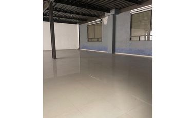 RENTA DE EDIFICIO EN AV LAS TORRES CASI ESQ CON AV TECNOLÓGICO