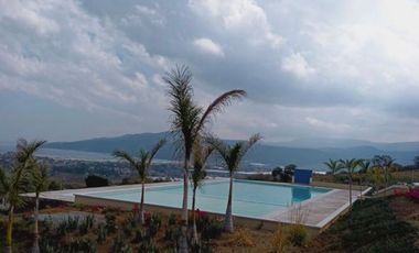 TERRENO EN VENTA DENTRO DE COTO CON VISTA AL LAGO DE CHAPALA