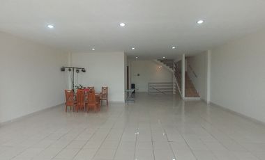 VENTA DE SALON DE USOS MULTIPLES CON DEPARTAMENTO Y ROOFGARDEN EN PUEBLA, PUEBLA