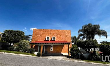 Bonita y funcional casa en Ixtapan de la Sal