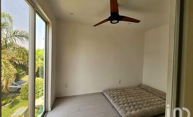 Casa en venta Fracc Las Garzas, Tezoyuca con vigilancia y alberca