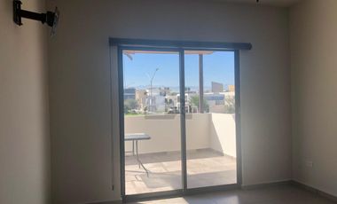 Casa sola en venta en Villas Coloniales, Apodaca, Nuevo León