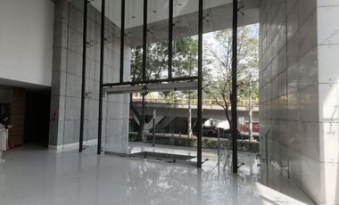 Oficina en renta, Av. Rio San Joaquin
