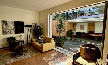 Hermosa Casa en Venta en Jardines Vallarta