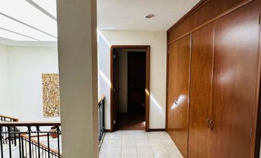 Hermosa Casa en Venta en Jardines Vallarta