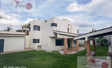 CASA EN VENTA