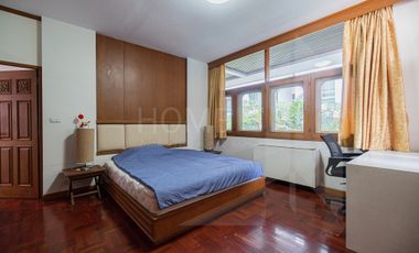 Pool Villa in Sukhumvit