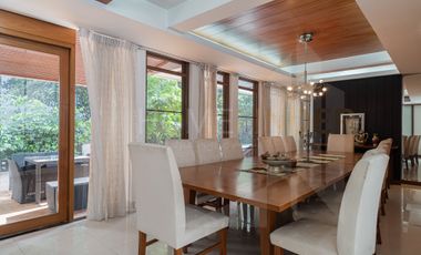 Pool Villa in Sukhumvit