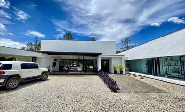 Casa en Arriendo en Rionegro el Tablazo con Jacuzzi