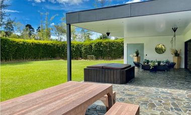 Casa para Arriendo Amoblado en Rionegro Tablazo