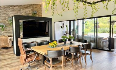 Casa para Arriendo Amoblado en Rionegro Tablazo