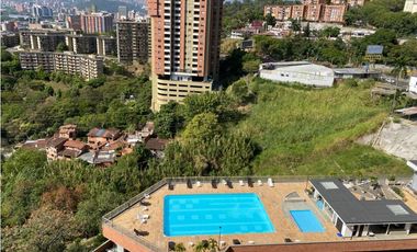 Apartamento en Arriendo Poblado Sector Loma San Julian