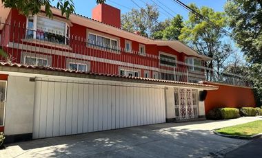 EXCELENTE CASA A LA VENTA EN LOMAS DE CHAPULTEPEC  (S)