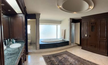 EXCELENTE CASA A LA VENTA EN LOMAS DE CHAPULTEPEC  (S)