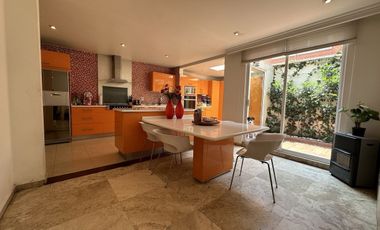 CASA EN CONDOMINIO A LA VENTA EN INTERLOMAS (S)