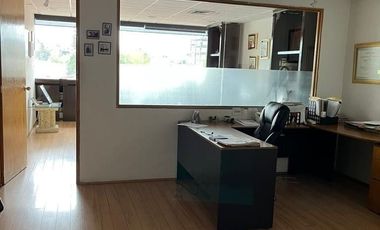 SE VENDE  OFICINA  EN LA ENTRADA DE TECAMACHALCO