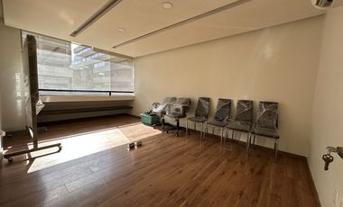 Se Renta Espacio Para Oficinas, Clinica o Consultorio en Bosque de Duraznos