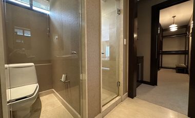 AMPLIO  DEPARTAMENTO EN RESIDENCIAL REAL DEL BOSQUE (S)