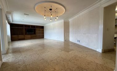 AMPLIO  DEPARTAMENTO EN RESIDENCIAL REAL DEL BOSQUE (S)