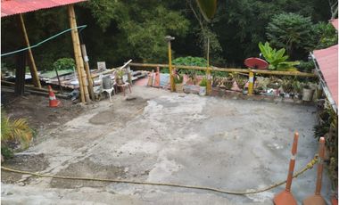 Maat vende Casa vacacional - Sasaima 3.180m2 $1.000Millones