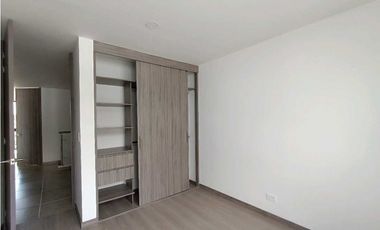 Arrienda Casa 3 alcobas Conjunto Cerrado Milán Manizales